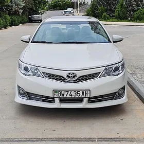 Toyota Camry 2013