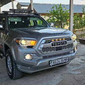 Toyota Tacoma 2023