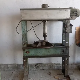 pres 40 tonlyk