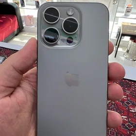 IPhone 15 Pro Titanium