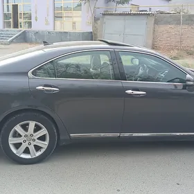 Lexus ES 350 2010