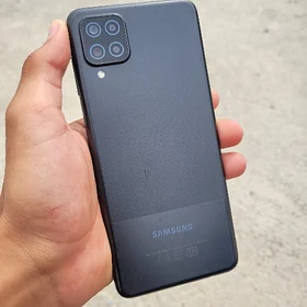 SAMSUNG A12