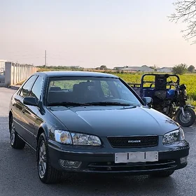 Toyota Camry 2000