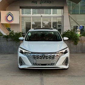 Changan Eado Plus 2025
