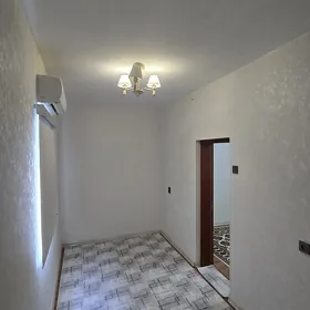 Satlyk 11mkr 1/2kom 3etaž
