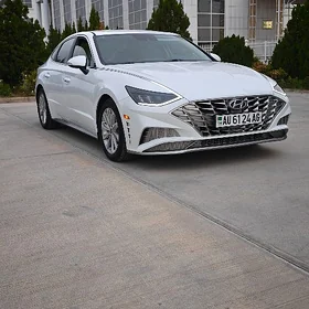 Hyundai Sonata 2020