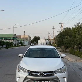 Toyota Camry 2016