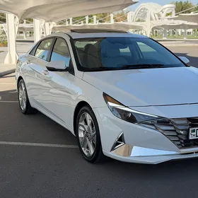 Hyundai Elantra 2021