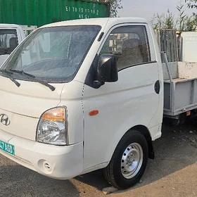 Hyundai H100 2009