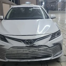 Toyota Camry 2023
