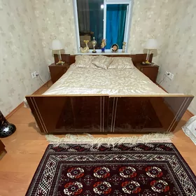 кровать 2 штуки + 2 матраса