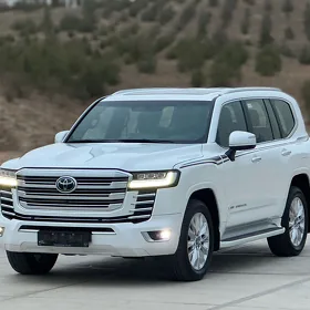 Toyota Land Cruiser 2023