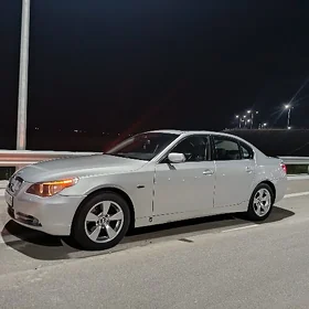 BMW E60 2004