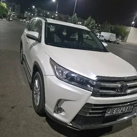 Toyota Highlander 2017