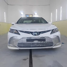 Toyota Camry 2022