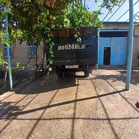 UAZ 452 1984
