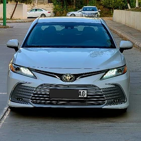Toyota Camry 2020