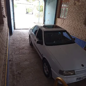Opel Vectra 1990