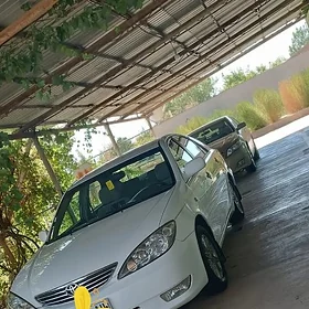 Toyota Camry 2005
