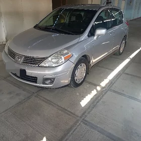 Nissan Versa 2010