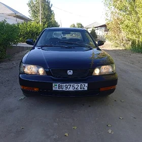 Honda Accord 1995