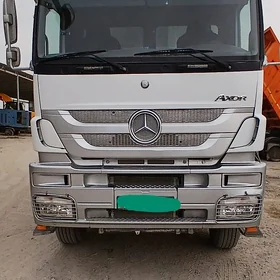Mercedes-Benz Axor 2015
