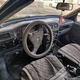 Opel Vectra 1992