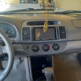 Toyota Camry 2003