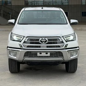 Toyota Hilux 2026