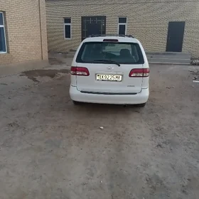Toyota Sienna 2001
