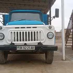 Gaz 52 1988