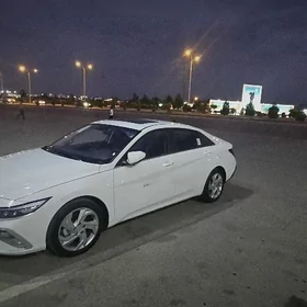 Hyundai Elantra 2026
