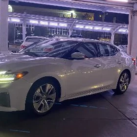 Nissan Maxima 2021
