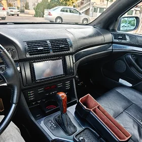 BMW 530 2001