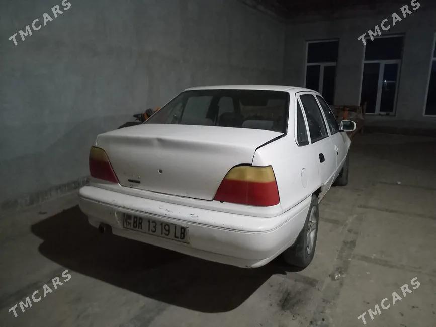 Daewoo Nexia 1995 - 1