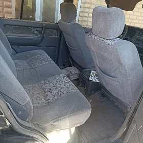 Isuzu Trooper 1999