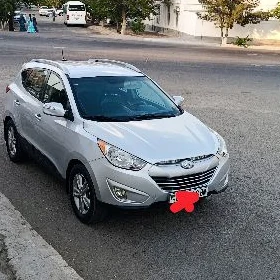 Hyundai Tucson 2011