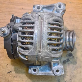 Generator Dinama