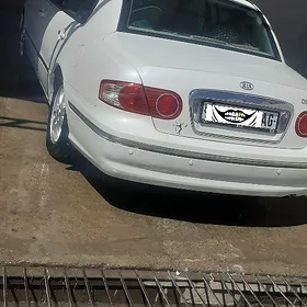 Kia Opirus 2004