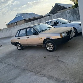 Lada 21099 2000