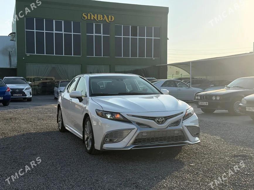 Toyota Camry 2022 - 1