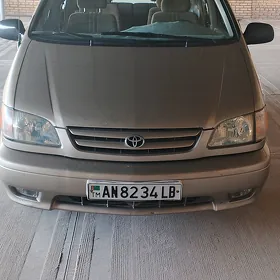 Toyota Sienna 2002
