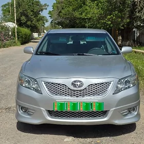 Toyota Camry 2010