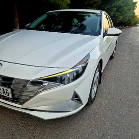 Hyundai Elantra 2021