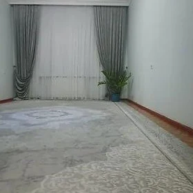 8 Mkr 3 komnat
