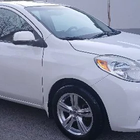Nissan Versa 2013