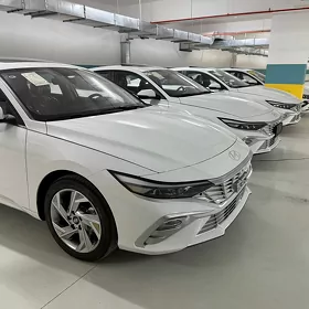 Hyundai Elantra 2026