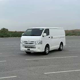 Toyota Hiace 2026