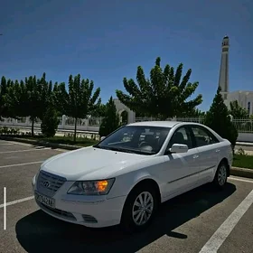 Hyundai Sonata 2009
