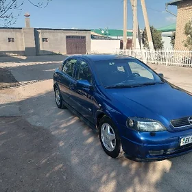 Opel Astra 2003